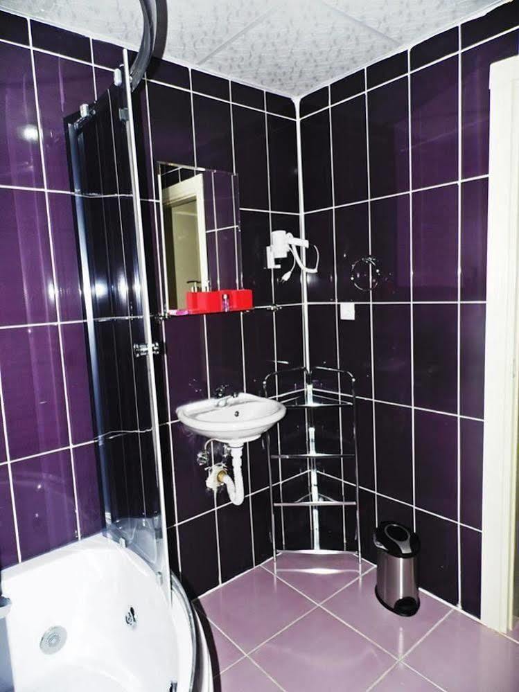 Derince Saral Otel מראה חיצוני תמונה